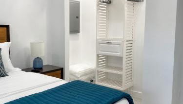 The 605 House - Photo 4