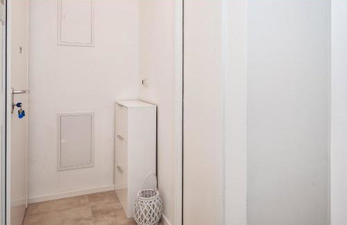 Sea View Apartment Joshua near Žnjan Beach in Split - Photo 32