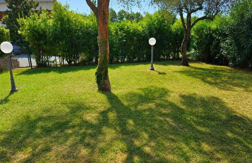 GuestHost - Piana di Solaro Modern Flat & Swimming Pool - Foto 18
