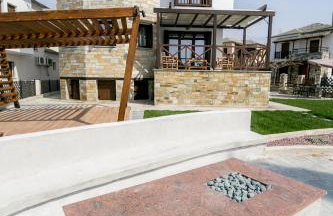 Mermaid Beachfront Villa - Photo 13