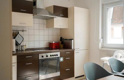 7Seas Ctiy-Apartment Saarbrücken l NETFLIX l Balkon l 24-7 Check-In - Foto 5