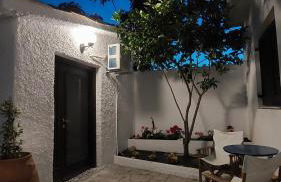 Mitzela Mare House - Photo 11