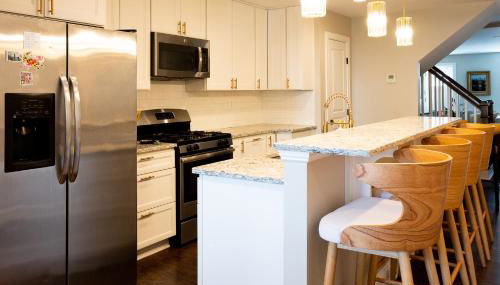 Luxury Federal Hill Home with Rooftop & 4 Parking Spots - Foto 3