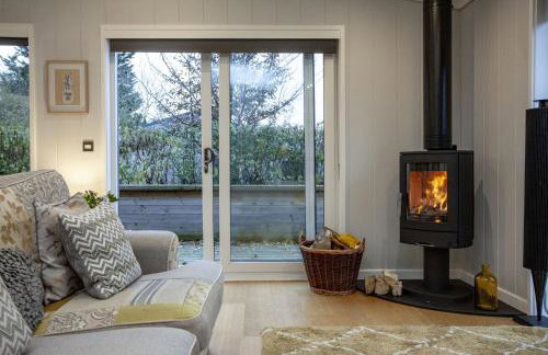 Nyland Lodge - Hot Tub - Fireplace - Free Parking & WiFi - Foto 22