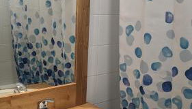 Appartement 3 pieces 6 personnes, 2 chambres, wifi fibre gratuit, piscine l'été et au pied des pistes l'hiver - Foto 2