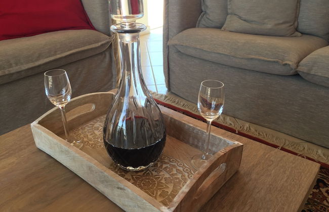 Oceanview Suite - Photo 7