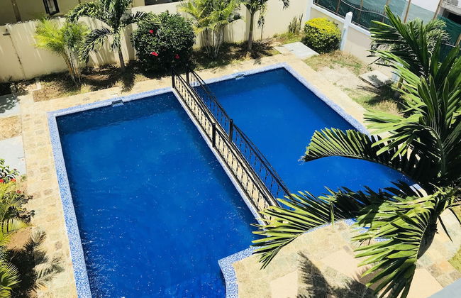 Villa Emax - Photo 1