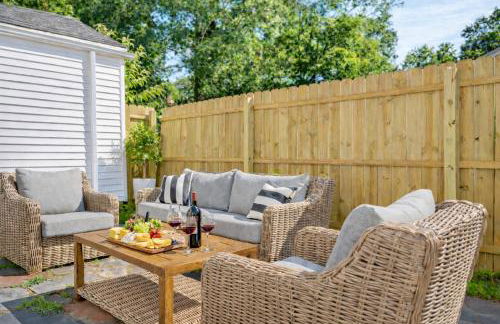 New Haven Staycation Near Yale Washer and Dryer Groups - Foto 34