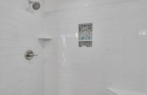 Brand New Bradley Park Beach House - Foto 22