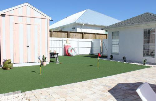 Steps to the beach & close to 30A! Private pool with sundeck & putt putt golf! - Photo 18