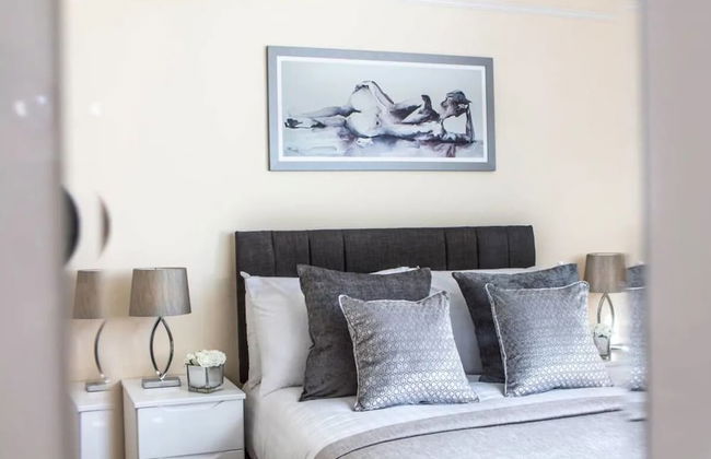 Lux Blu - Station Road - Foto 4