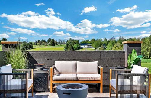 Entire Home with Local Restaurants and Lodges - Foto 9