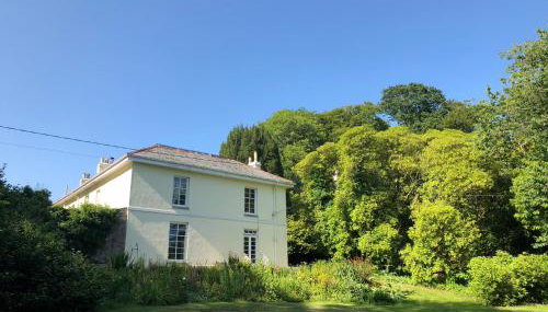 The Patio Flat - Photo 2