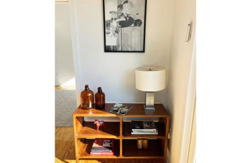 Modern Lakefront Retreat w King Bed - Foto 3