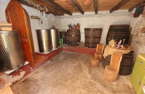 Holiday house with a swimming pool Cepic, Central Istria - Sredisnja Istra - 7403 - Foto 12