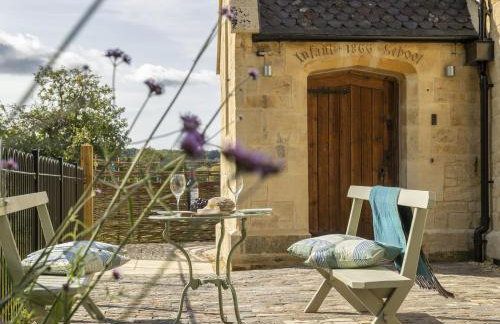 The Old Mission Church - Photo 31