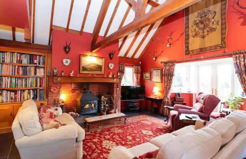 The West Wing - Photo 1