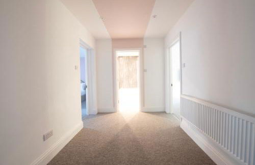 Luxury Breakfast at Tiffany's with FREE PARKING by Prescott Apartments - Foto 7