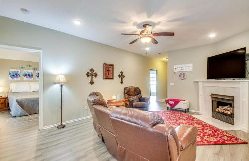 5 Mi to University of Oklahoma Home with Patio! - Photo 4