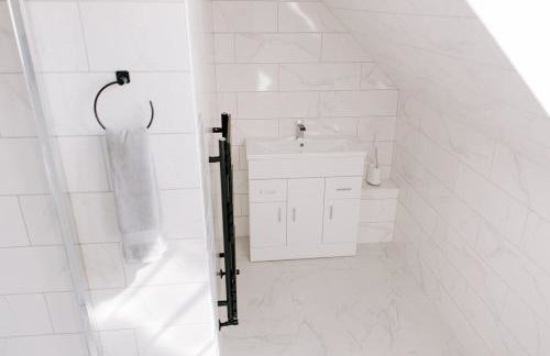 Apsley Way, 5 bed 4 bathroom house - Foto 8