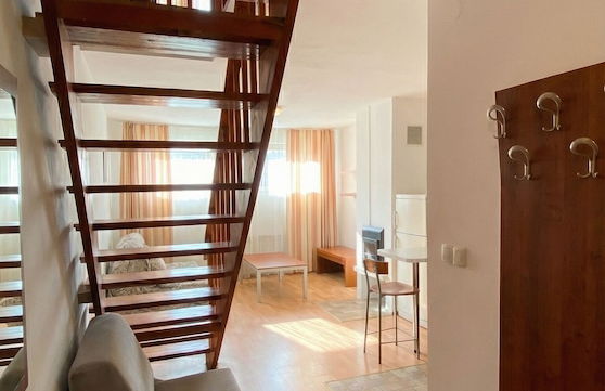 1 Bright Two Floor Apartment - Foto 6