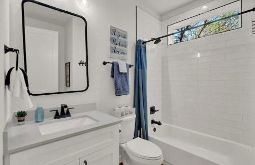 Stunning Lake Home With Pool-beach-gym-boat Access - Foto 47