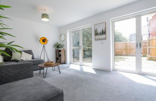 8 Iris Cottage 4-BR Coastal Home in Suffolk - Foto 10