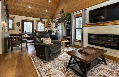 Hot-tub and Fire Pit Provided Cabin in Carbondale, Illinois - Foto 26