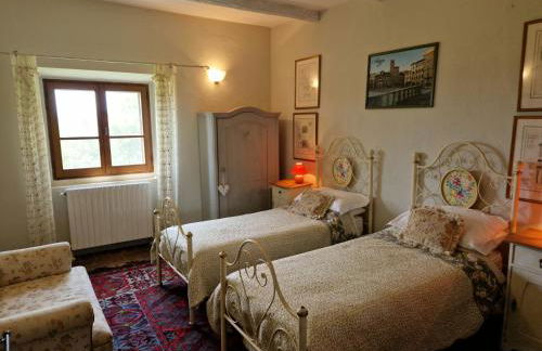 Villa Calcina, Beautiful Tuscan Farmhouse - Photo 31