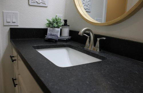 Whitney Retreat by NWA Triple C Stays - Foto 3