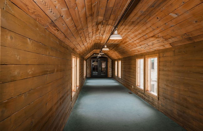 Waterfront 2BDR Condo in Grand Haven 110 - Foto 34