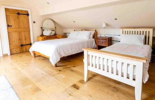 Four bed barn conversion Junction 37 38 M1 - Foto 29