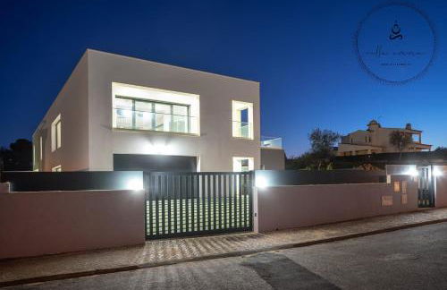 V5 Villa Emma - Luxury 5 bedroom, Pool and Jacuzzi - Foto 74