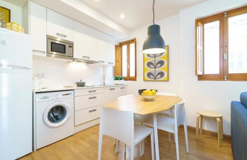 Valencia Home - Photo 55