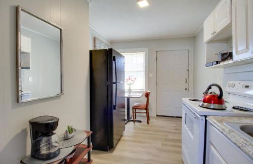 Sleek Huntsville Studio 3 Mi to Downtown - Foto 11