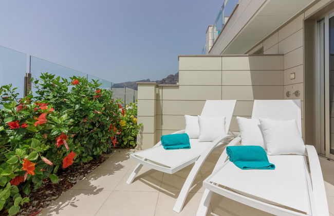 Klayman Diamond Aparthotel - Photo 8