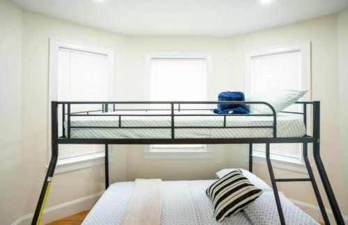 80-3 3BR Boston - Charming Apt near Dorchester Center - Foto 48