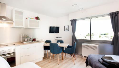 Escapade Bordeaux, tram et supermarché au pied - Foto 2