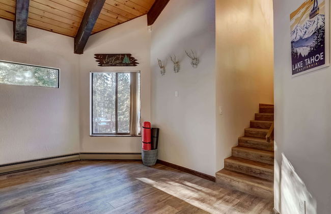 Singing Pines in Marla Bay - Walk to Lake! - Foto 38