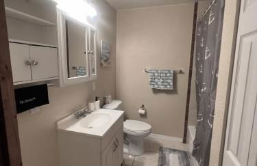 Spacious Lake Retreat for Families - Foto 43