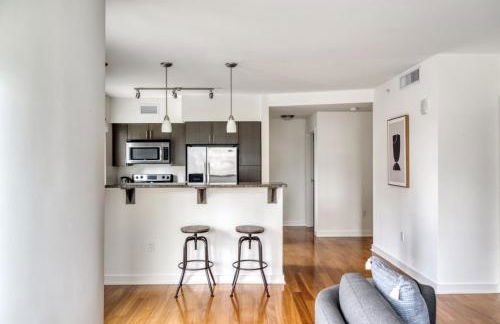 Bellevue 2BR w Gym WD Roof nr Downtown Park SEA-464 - Foto 4