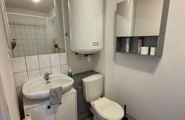 Studio 20m2 parking 4rue proudhon wifi rdcsureleve - Foto 14