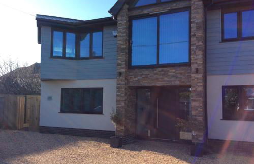 Cliff Top Studio - Photo 1