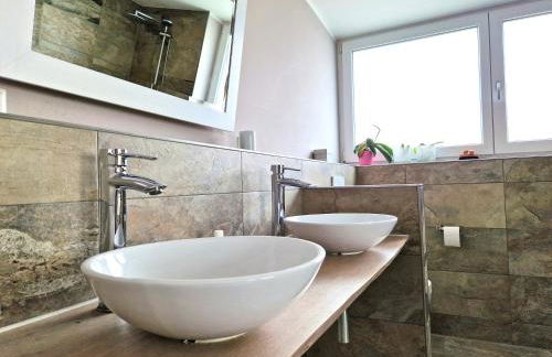 Wohnung mit Sauna, Garten & Schwimmteich - Foto 16