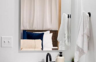 Steps from Aggieville - Fun Manhattan Stay - Foto 11