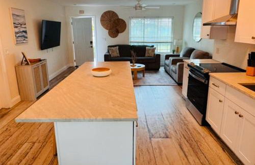 Beautiful home with large pool! Close to the beach! - Foto 23