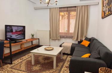 The Local Pin House - Ευρύχωρη μονοκατοικία, Λαμία - Photo 4