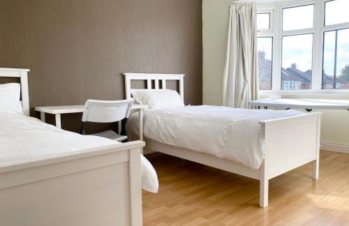 Spacious Five-Bedroom House Close to York Centre - Orchid House - Foto 8