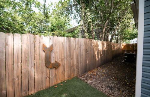 Bluewater Downtown Cottage - Foto 77