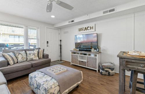 Ocean Block Condo 100 Steps From the Beach - Foto 3